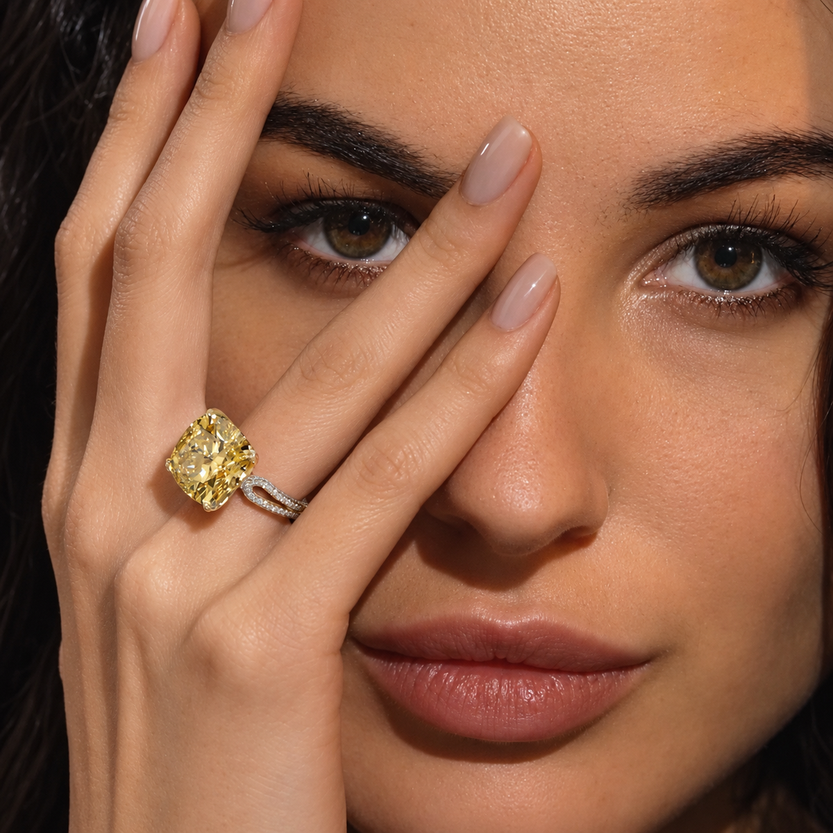 Women’s Elegant S925 Sterling Silver Ring with Yellow Zircon Detail