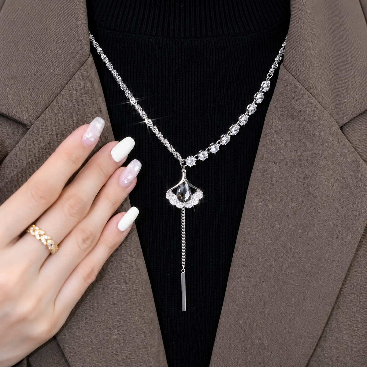 Women’s Silver-Tone Elegant Long Sweater Necklace with Sparkling Teardrop Pendant and Chain Tassel