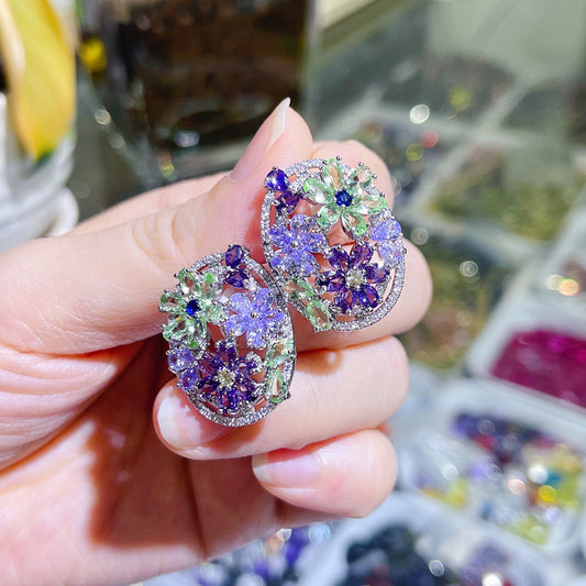 Women’s Silver-Tone Vintage-Inspired Floral Statement Stud Earrings with Multicolor Crystal and Zircon Detail