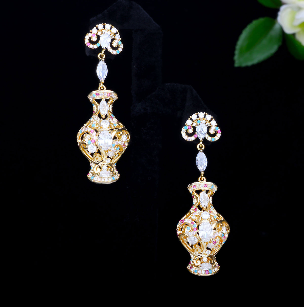 Women’s Vintage-Inspired Vase Drop Earrings with Intricate Scrollwork and Sparkling Zircon Detail