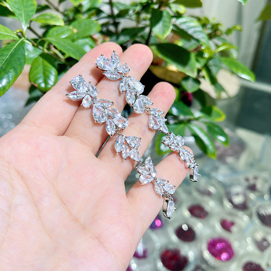Women’s Glamorous Gold-Plated Long Leaf Earrings with Sparkling Zircon Detail