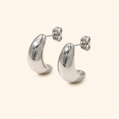 Sculptural Chunky C-Hoop Earrings – Gold & Silver