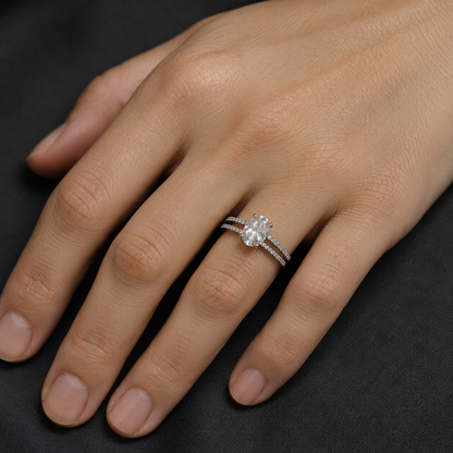 Women’s S925 Sterling Silver Oval Moissanite Two-Piece Stackable Ring Set, 7×10 mm