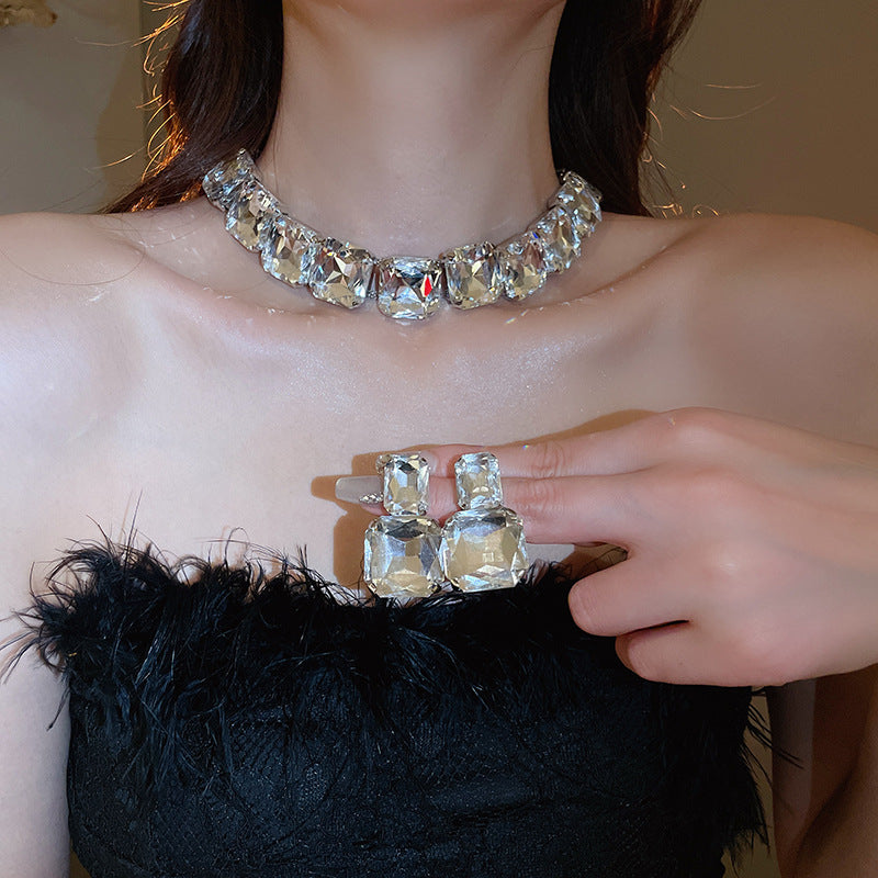 Women’s Gold or Silver Tone Elegant Square Rhinestone Pendant Necklace and Earrings Set