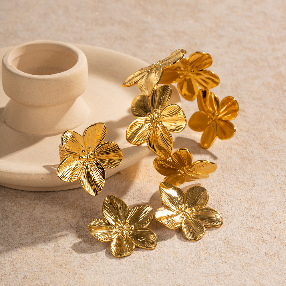 18K Gold PVD Stainless Steel Floral Jewelry Set – Cuff Bracelet, Stud Earrings & Ring