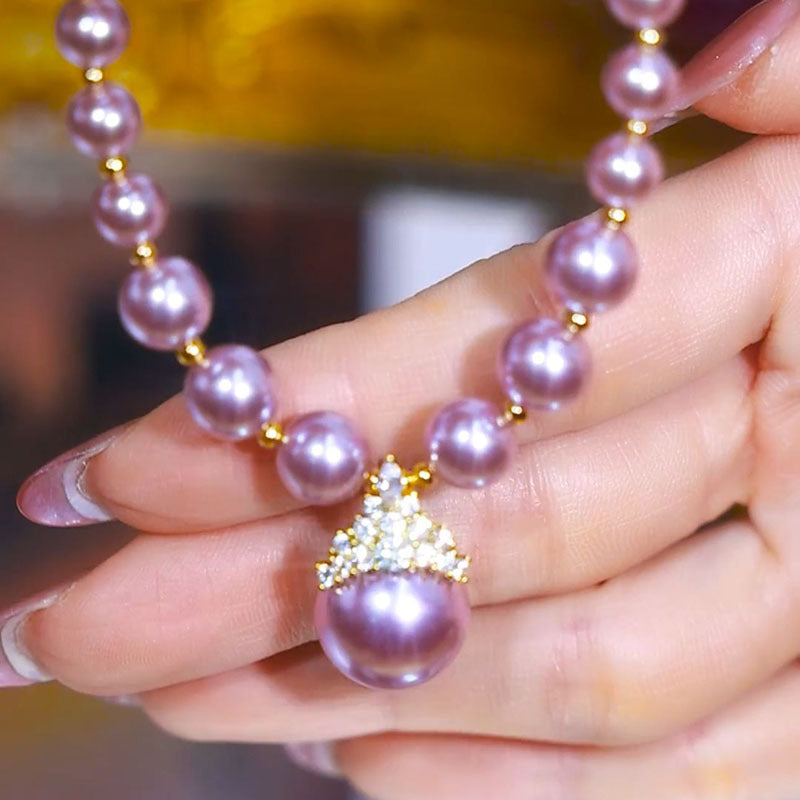 Women’s Elegant Pearl Beaded Bracelet with Crystal Crown Charm Detail