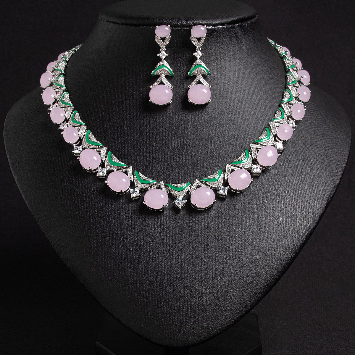 Women’s Vintage Floral Zircon Jewelry Set with Pink Petal Necklace and Drop Earrings
