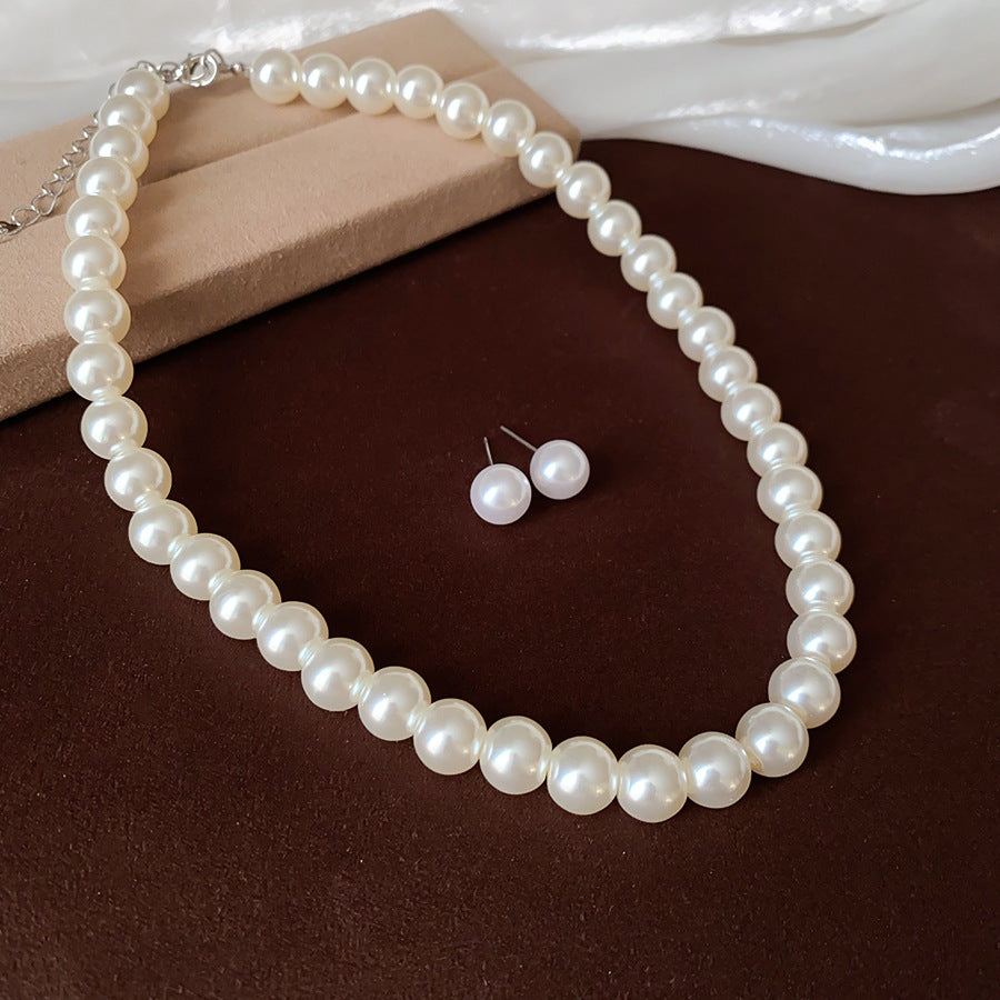 Women’s Crystal and Pearl Necklace and Stud Earrings Set