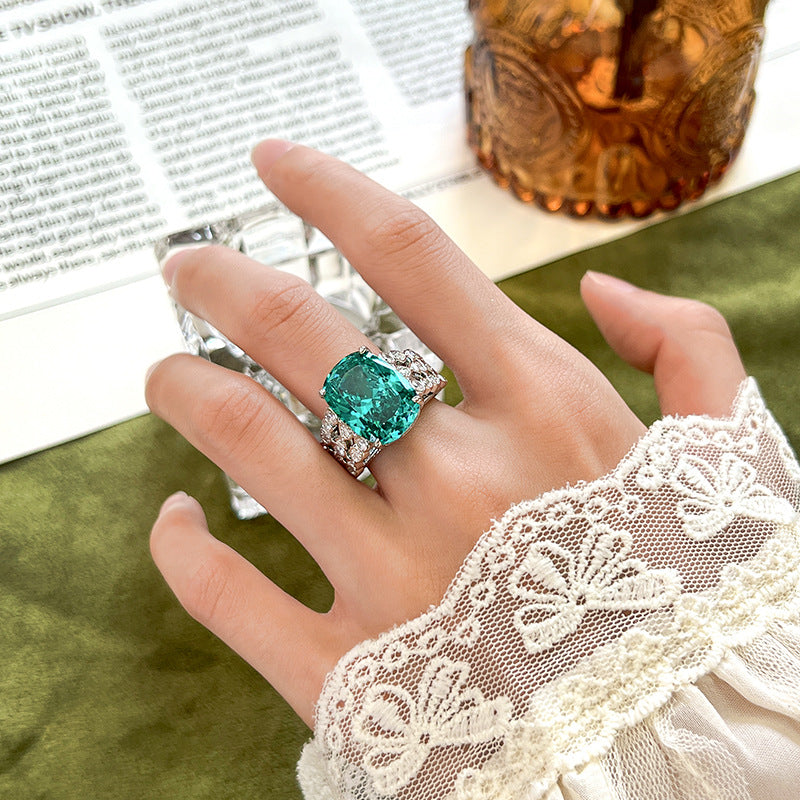 Women’s Gold-Plated Open Ring with Nest-Cut Zircon