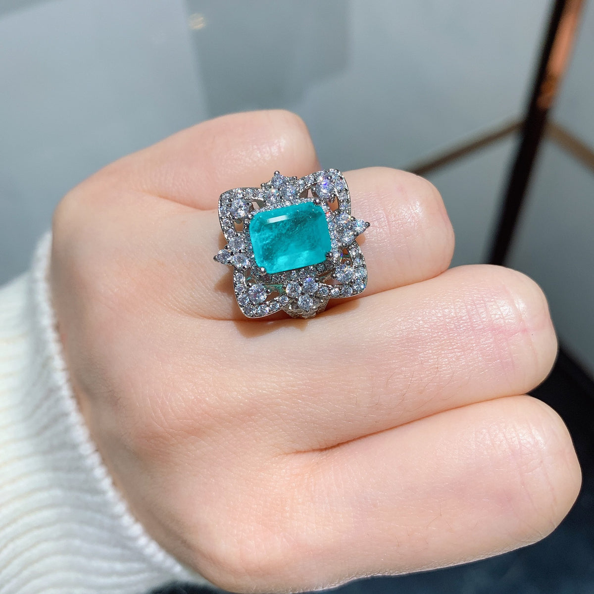 Women’s Elegant Electroplated Copper Ring with Colorful Zircon Detail