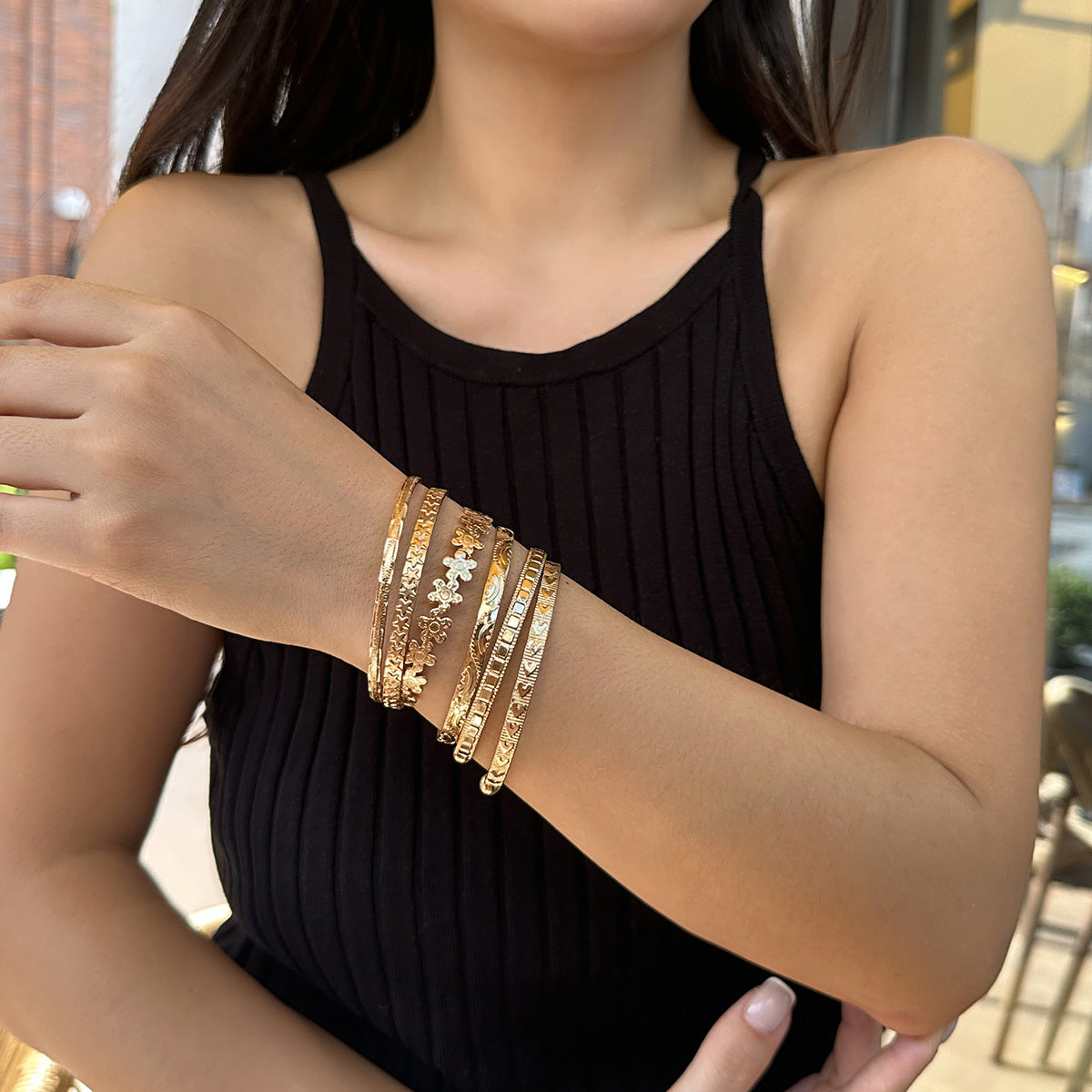 Women’s 6-Piece Textured Bangle Set with Floral, Heart and Star Details