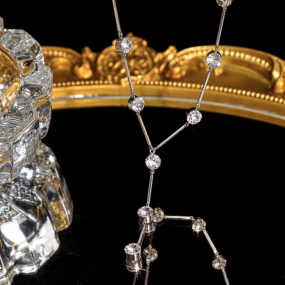 Women’s Elegant Long Snake Chain Necklace with Sparkling Rhinestone Y-Drop Detail