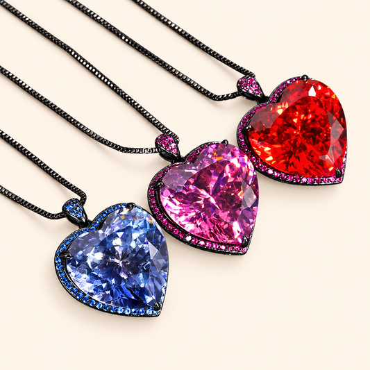 Women’s Vintage Gold-Plated Box Chain Necklace with Large Bird’s Nest-Cut Heart Pendant