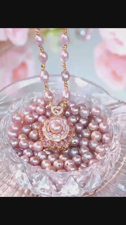 Women’s Natural Pearl Necklace with Sparkling Zircon Flower Detail